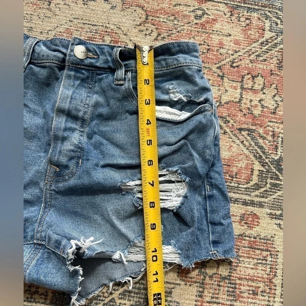 women’s TGLA denim cut off distressed high rise jean shorts size 27